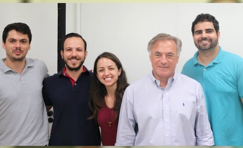 Depois de 36 anos no mundo corporativo, ele agora empreende cercado de jovens pesquisadores na Rubian